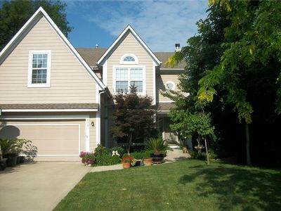 808 NE Emily Ln, Lees Summit, MO, 64086