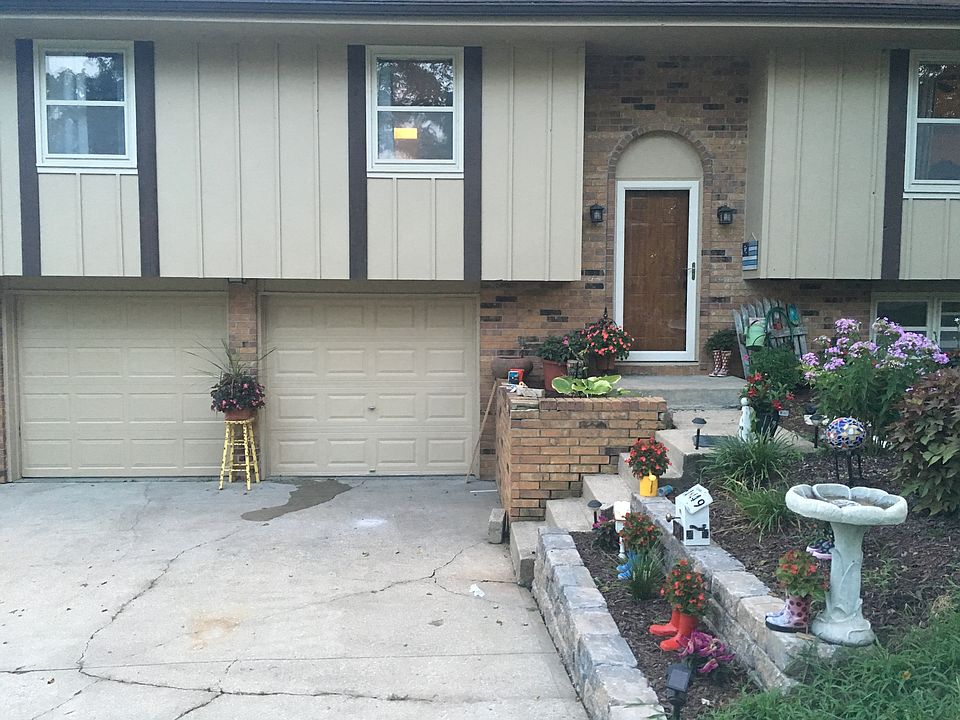 1st image of 1705 Michael St