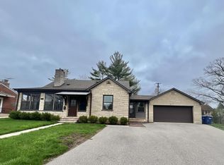 342 Jocelyn Pl, Highwood, IL