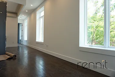 Rented by Rennit Inc.