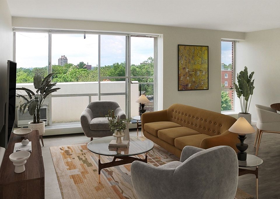 1st image of 29 Concord Ave APT 815