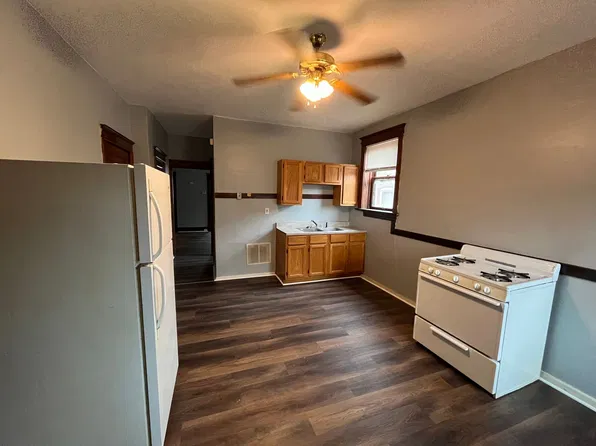 4562 Varrelmann Ave Floor 2, Saint Louis, MO 63116