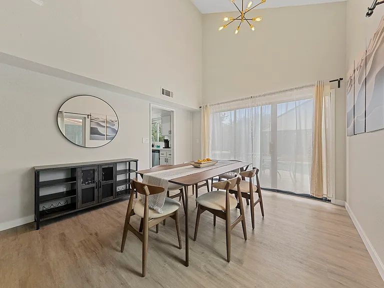 44 Westheimer Rd — Photo 13