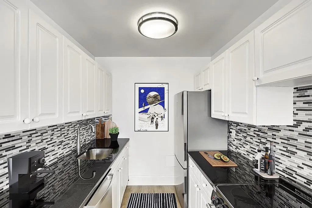 50 West 34th Street — Photo 3