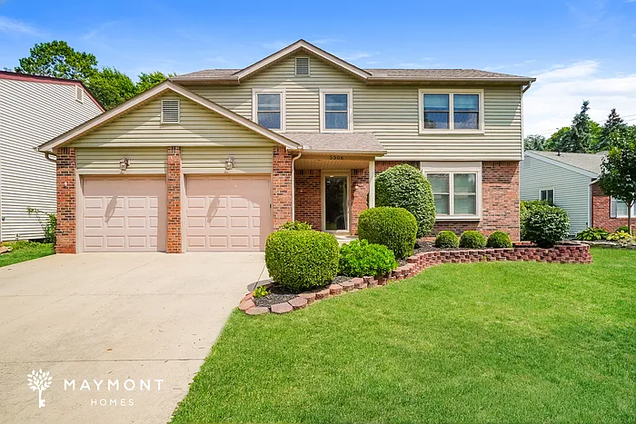5506 Shannon Heights Blvd — Photo 1