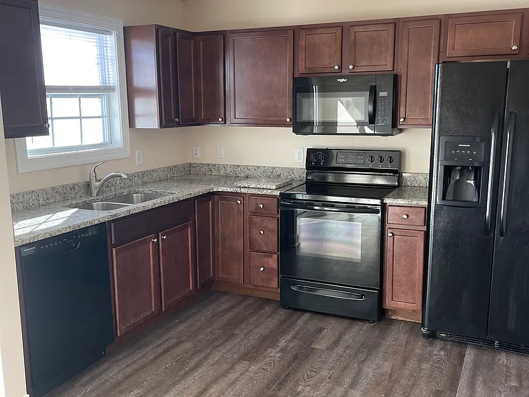 470 Pin Oak Dr NW — Photo 9