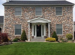 4549 Greenfield Rd, Bethlehem, PA 18017