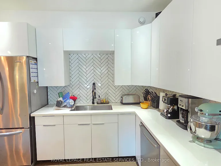 24 Morningside Ave — Photo 26