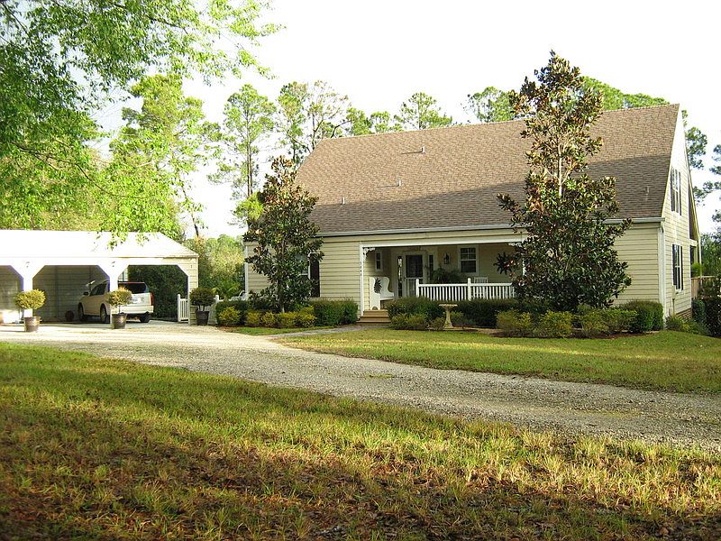 1st image of 3646 Lake Diana Dr