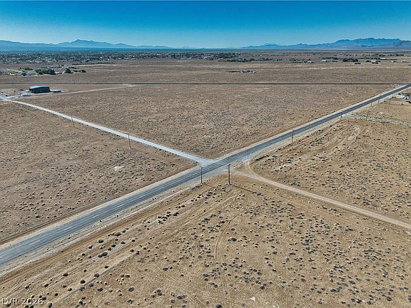 2nd image of 2800 W Nevada Hwy #372