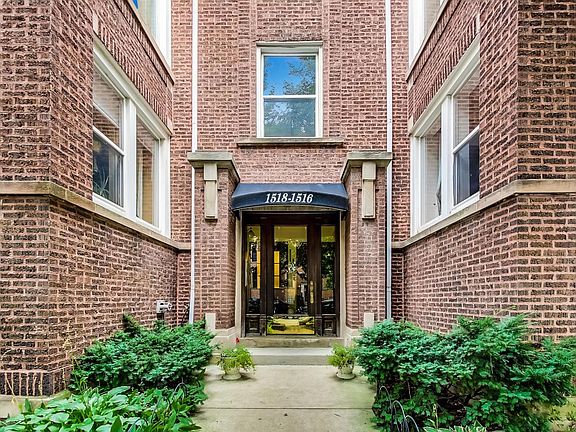 2nd image of 1518 W Rosemont Ave APT 3