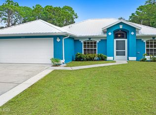 557 Holmes Ave NW, Palm Bay, FL 32907