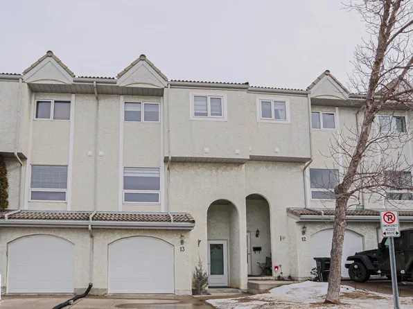 9505 176th St NW #13, Edmonton, AB T5T 5Z4