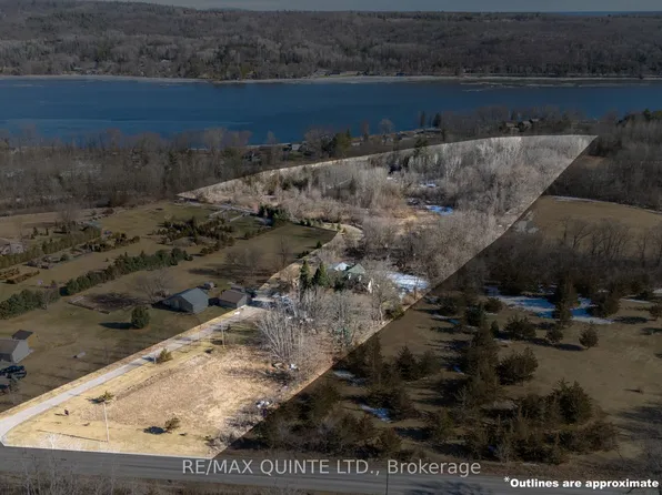 636 Glen Ross Rd, Quinte West, ON K0K 2C0