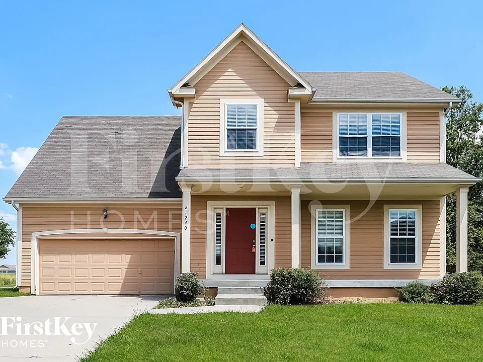 21240 W 119th Ter
