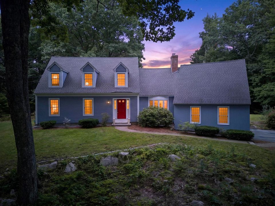 1st image of 14 Fieldstone Drive