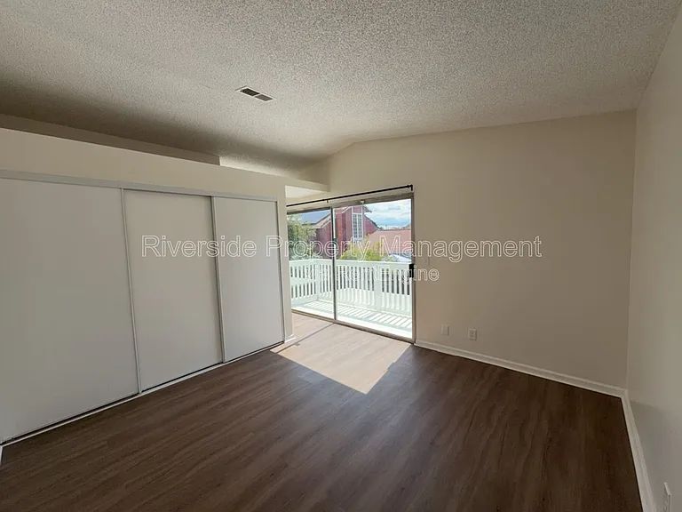 11883 Bayless St — Photo 18