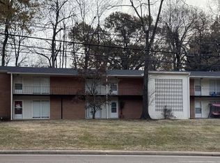 916 Lake Rd, Dyersburg, TN 38024