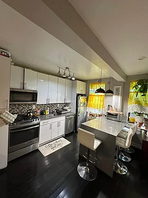 Rented by Premier One Realty LLC | media 2