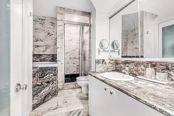 Sold by Sotheby's International Realty | media 7