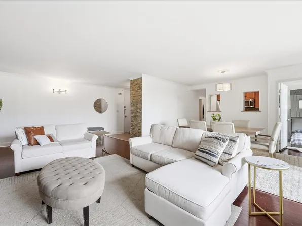 300 Winston Dr, Cliffside Park, NJ