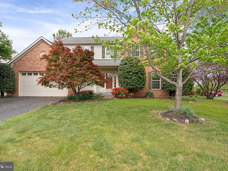 20716 Rainsboro Dr, Ashburn, VA 20147 | Zillow