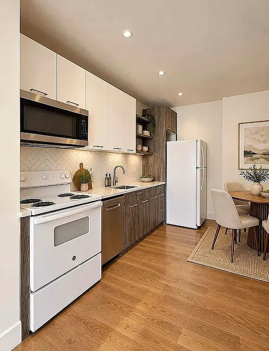 762 East 31st Street — Photo 2