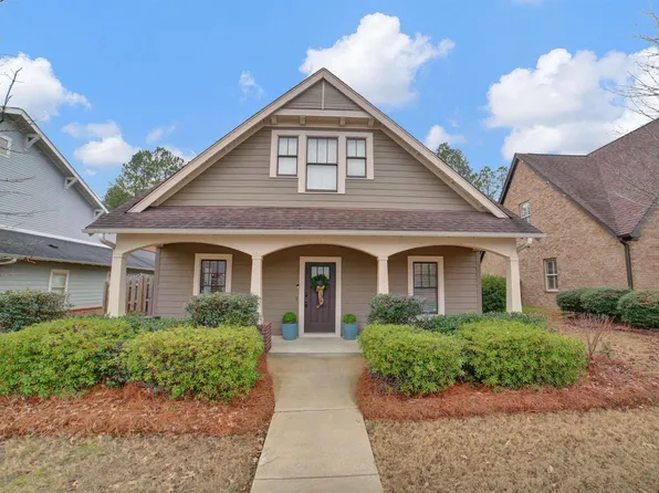 4665 Riverview Dr, Birmingham, AL 35244