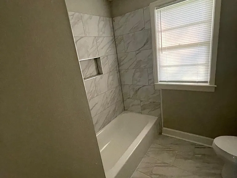 4869 Fairfield Rd — Photo 4