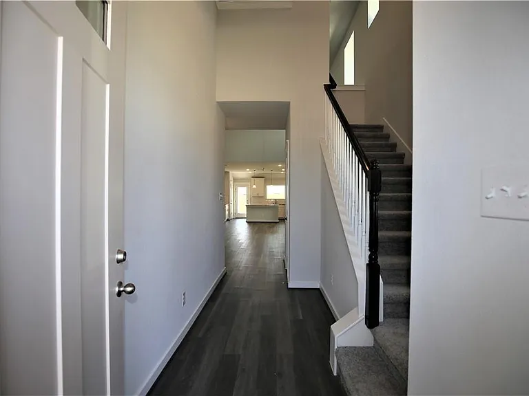 635 Pheasant Hill Ln — Photo 5