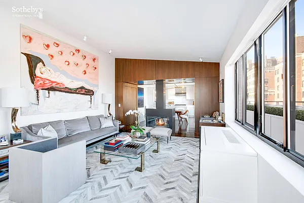 Sold by Sotheby's International Realty | media 2