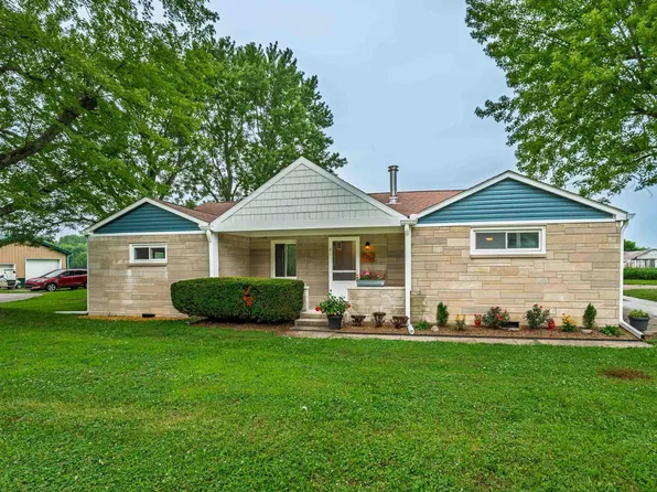 7700 W Cornbread Rd, Yorktown, IN 47396