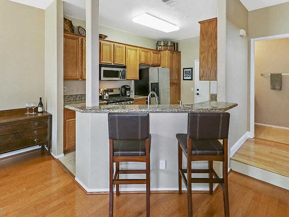 5th image of 1332 Ashton Park Ln
