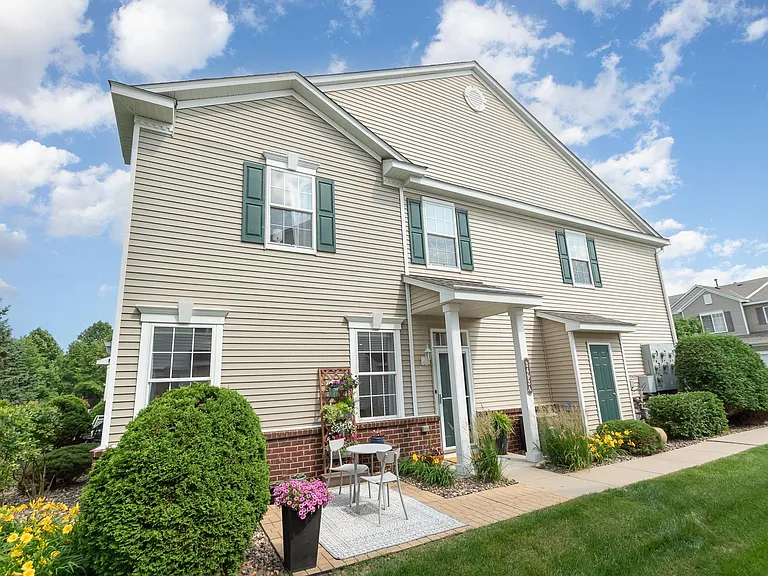 3493 Cherry Ln #A — Photo 3