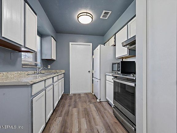5th image of 1502 NORTH Street