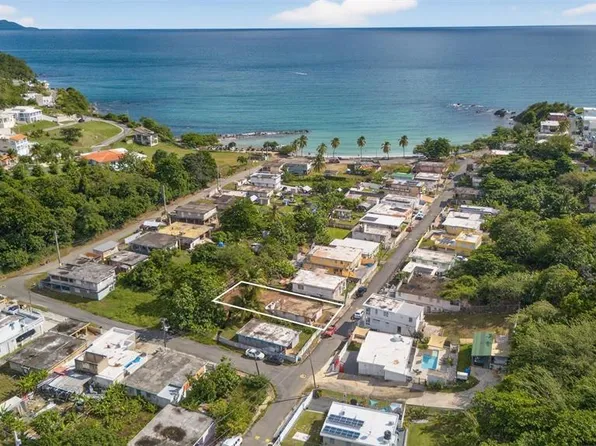 Commons Hucares #119, Naguabo, PR 00718