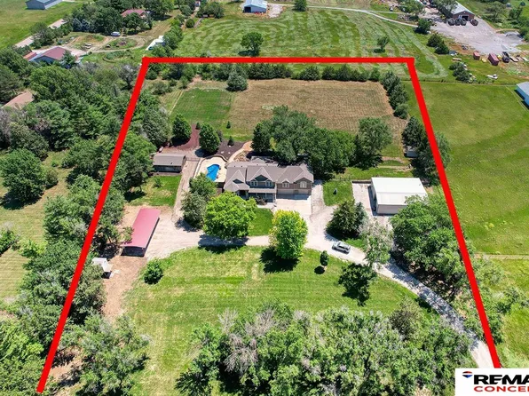 6700 SW 16th St, Lincoln, NE 68523