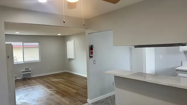 2 bed, 904 sqft, $1,875 — Photo 3