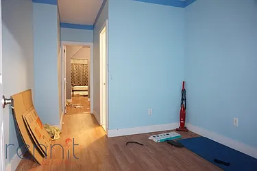 Rented by Rennit Inc.