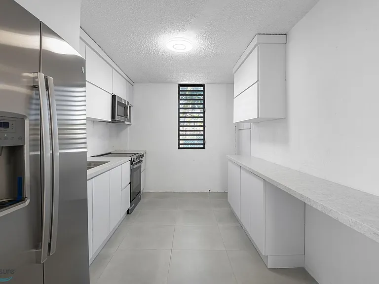 2040 Paseo Azalea — Photo 7