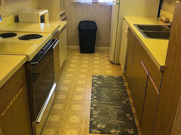 3rd image of 1782 Lakefront Blvd Unit 126-B