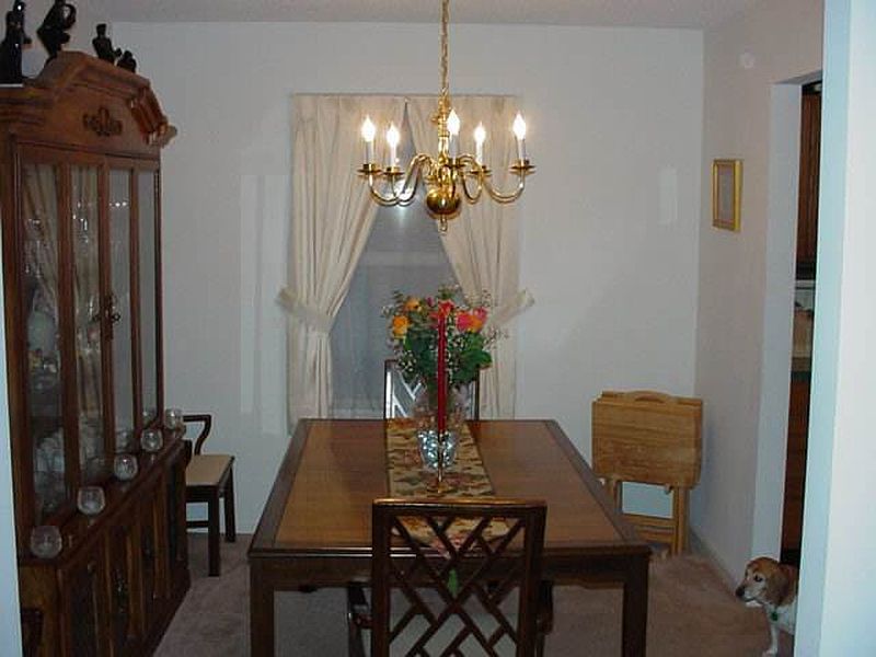 4th image of 30 Milton Heights Boulevard
