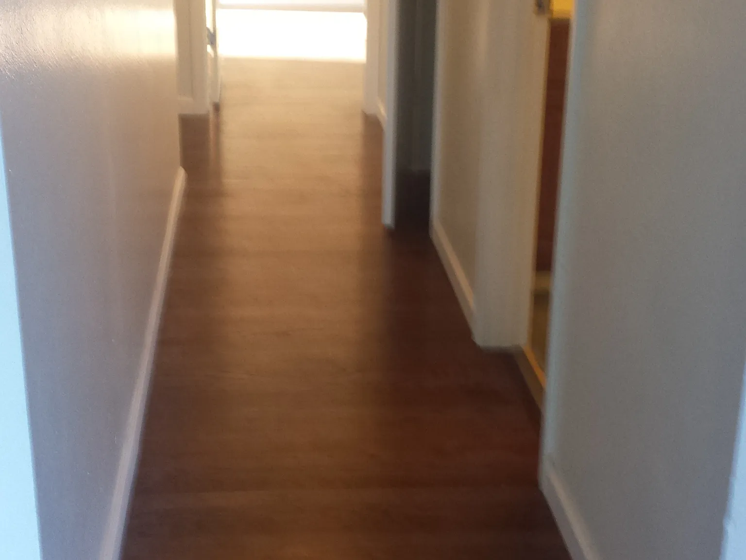 4 bed, 1720 sqft, $2,860 — Photo 4
