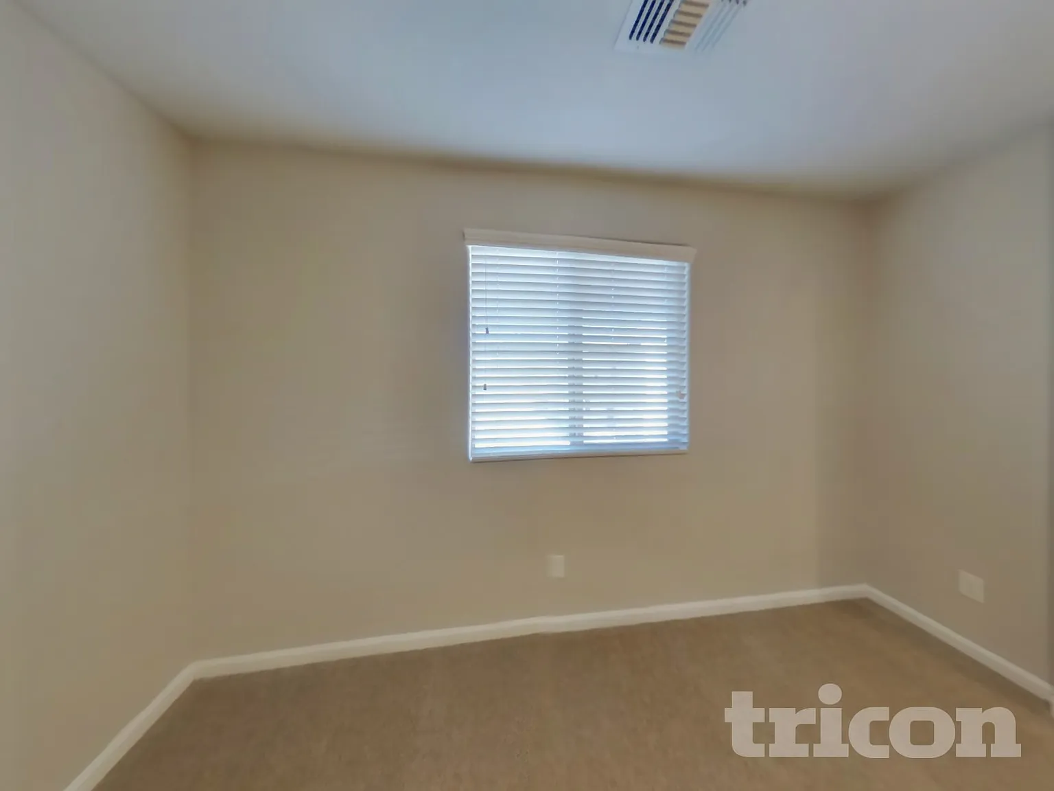 12575 W Hummingbird Terrace Peoria AZ — Photo 4