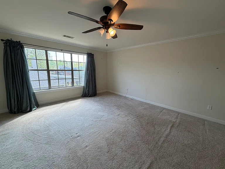 224 Country Club Pkwy — Photo 19