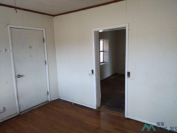 4th image of 446 North St