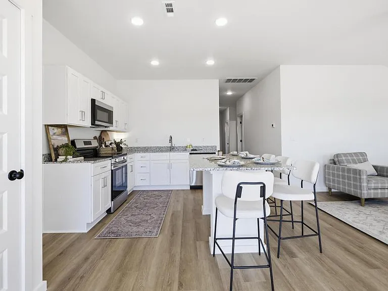 209 Alex Jordan Dr — Photo 10