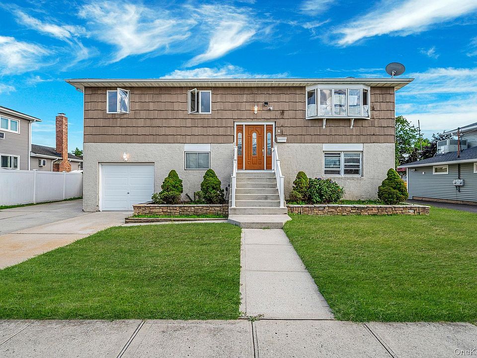1st image of 76 Hamilton Avenue