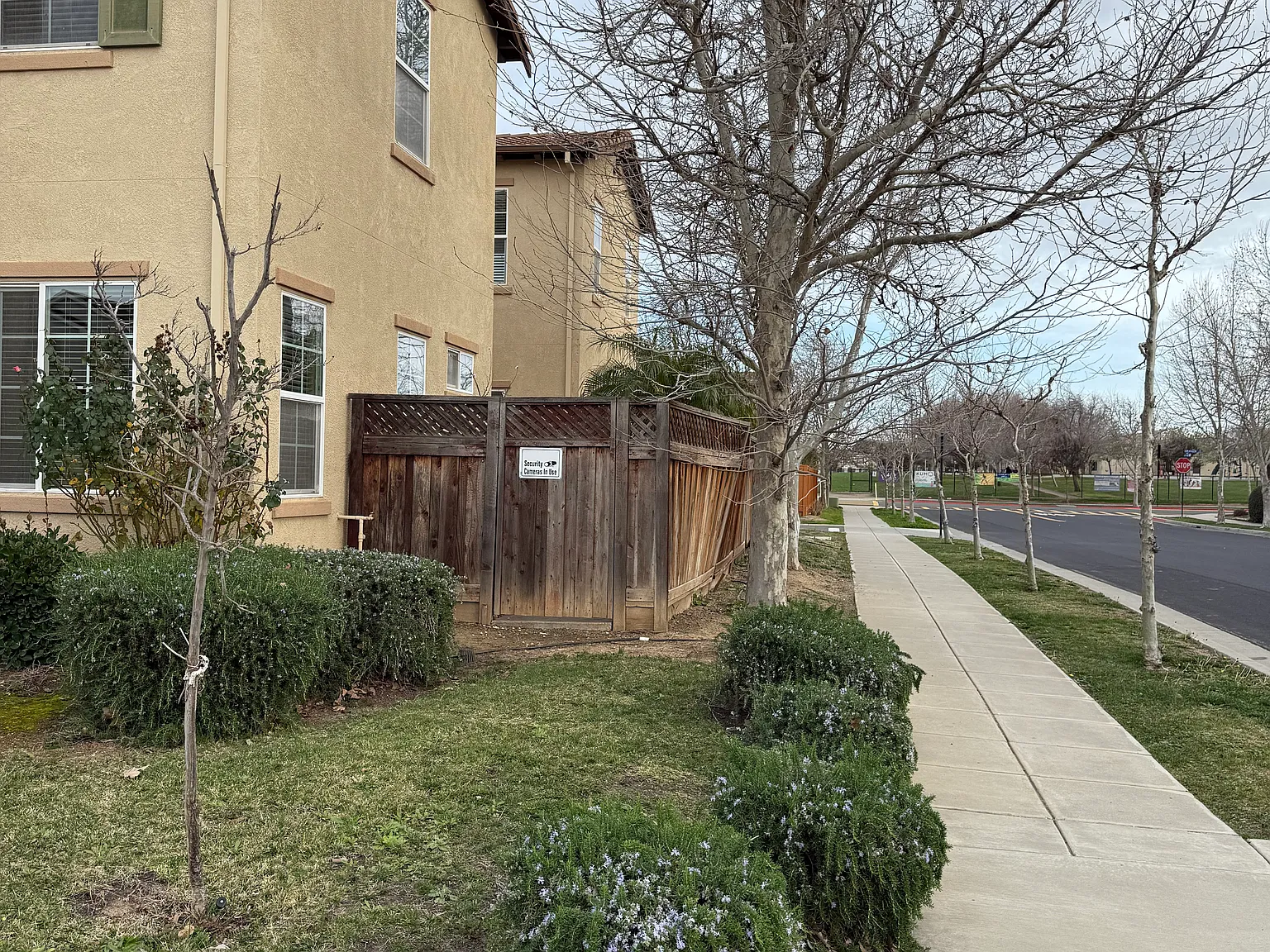 702 N San Marcos Dr — Photo 4