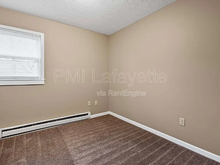 206 W Oxford St — Photo 7